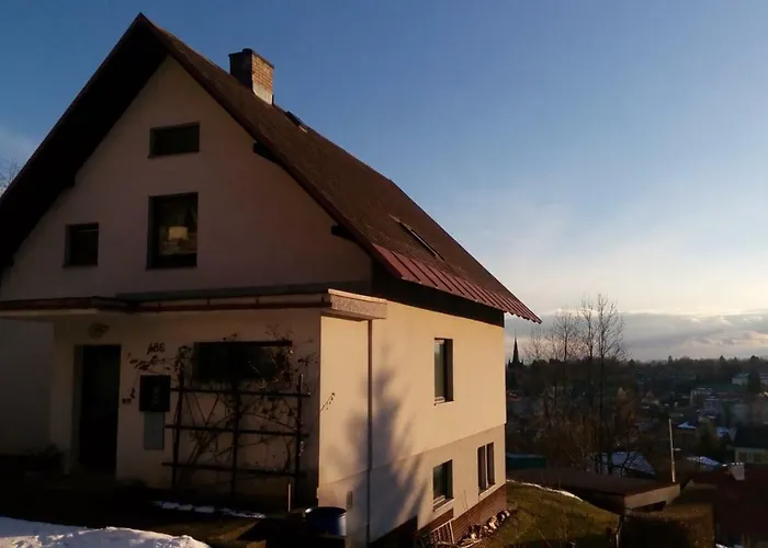 Pod Strani Apartment *